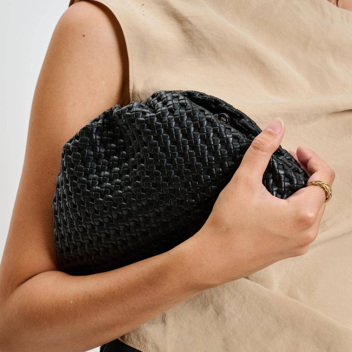 Serena Crossbody
