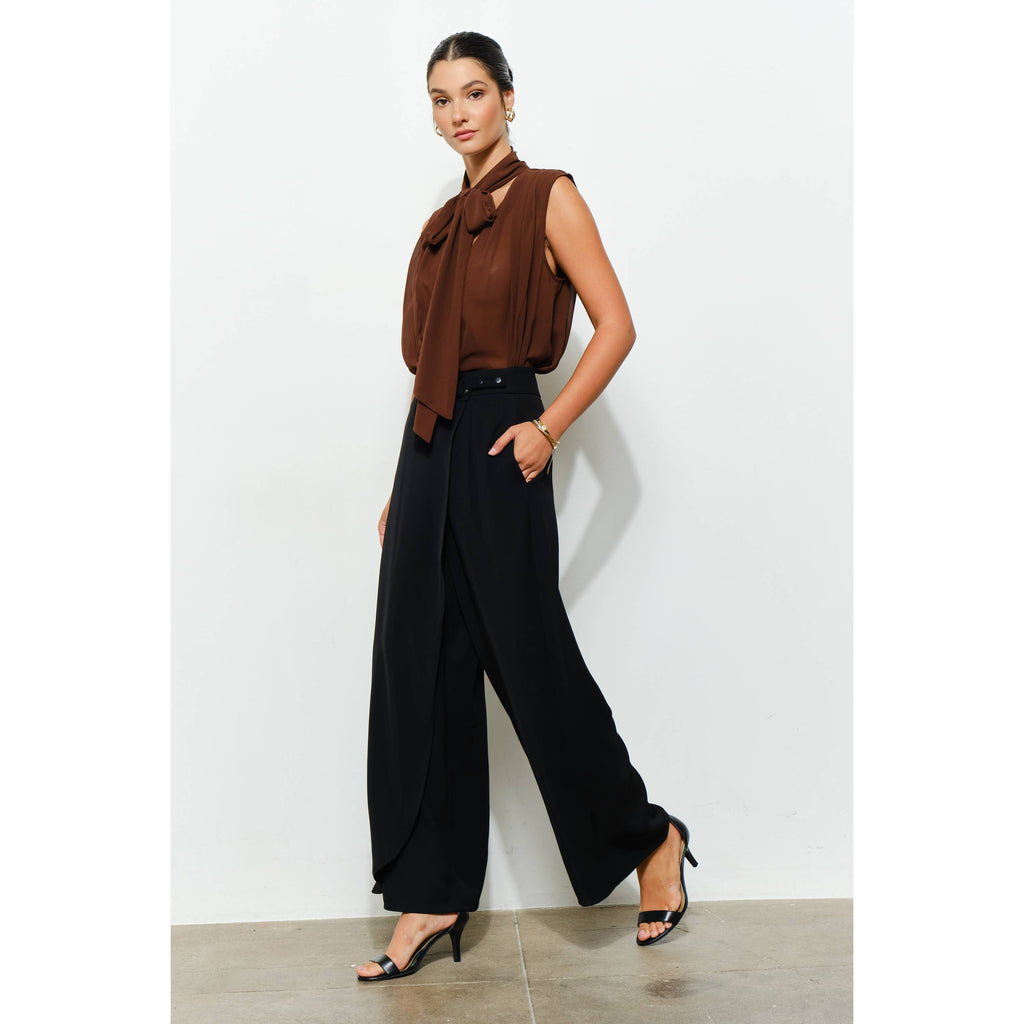 Tie-Neck Chiffon Sleeveless Blouse
