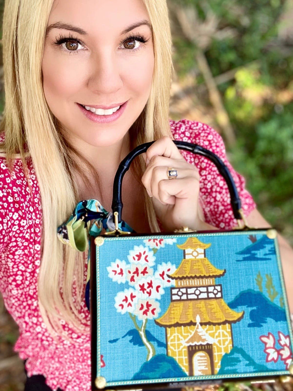 Darling and Company - Shoji in Blue Bag