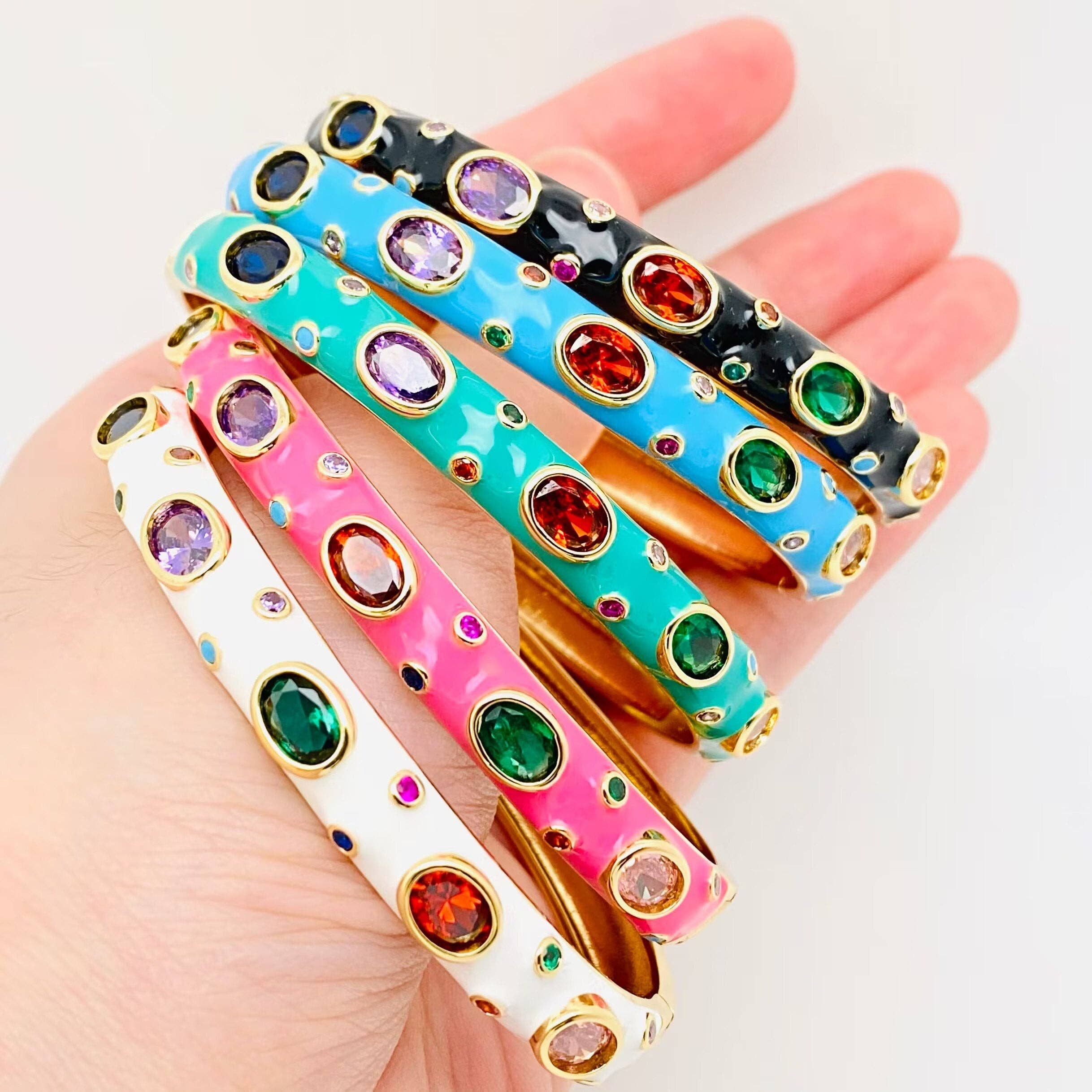 Inlaid Cubic Zirconia Gold Plated 8MM Enamel Bangle