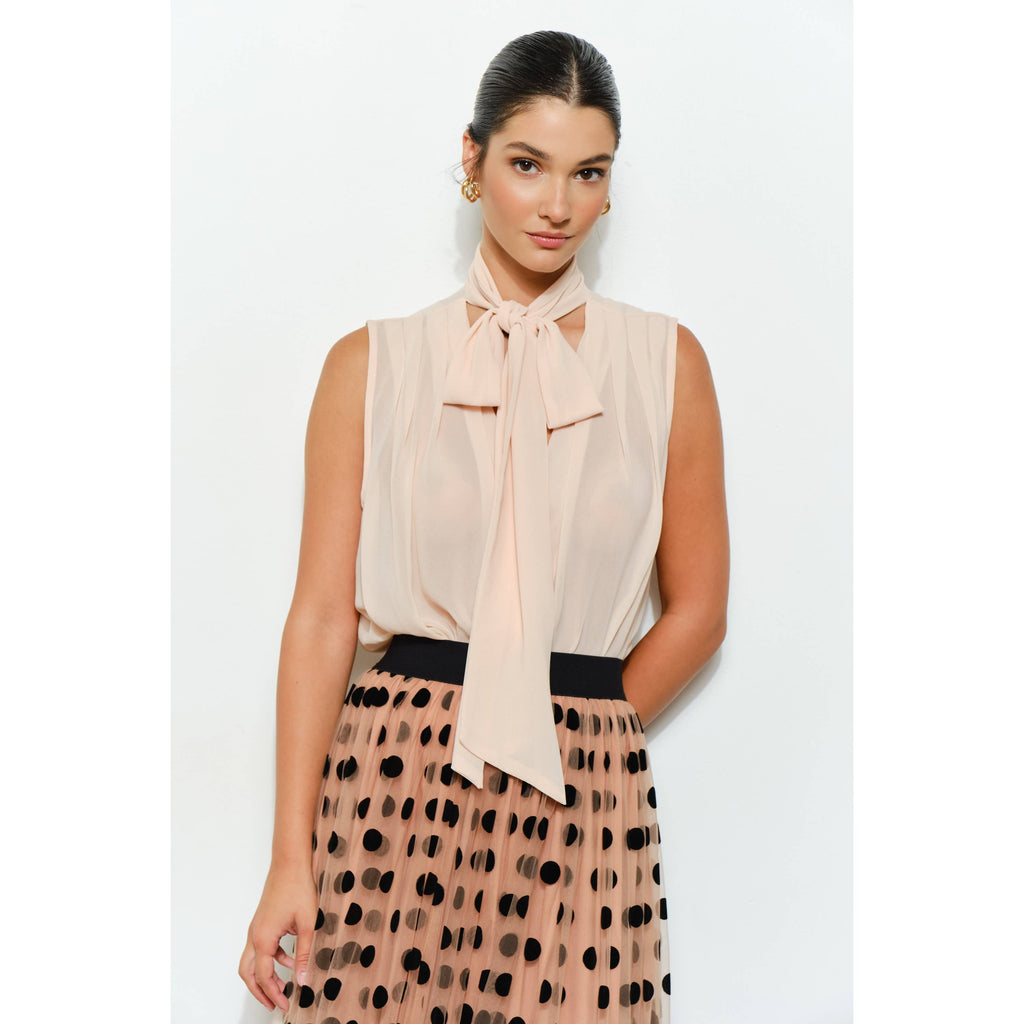Tie-Neck Chiffon Sleeveless Blouse