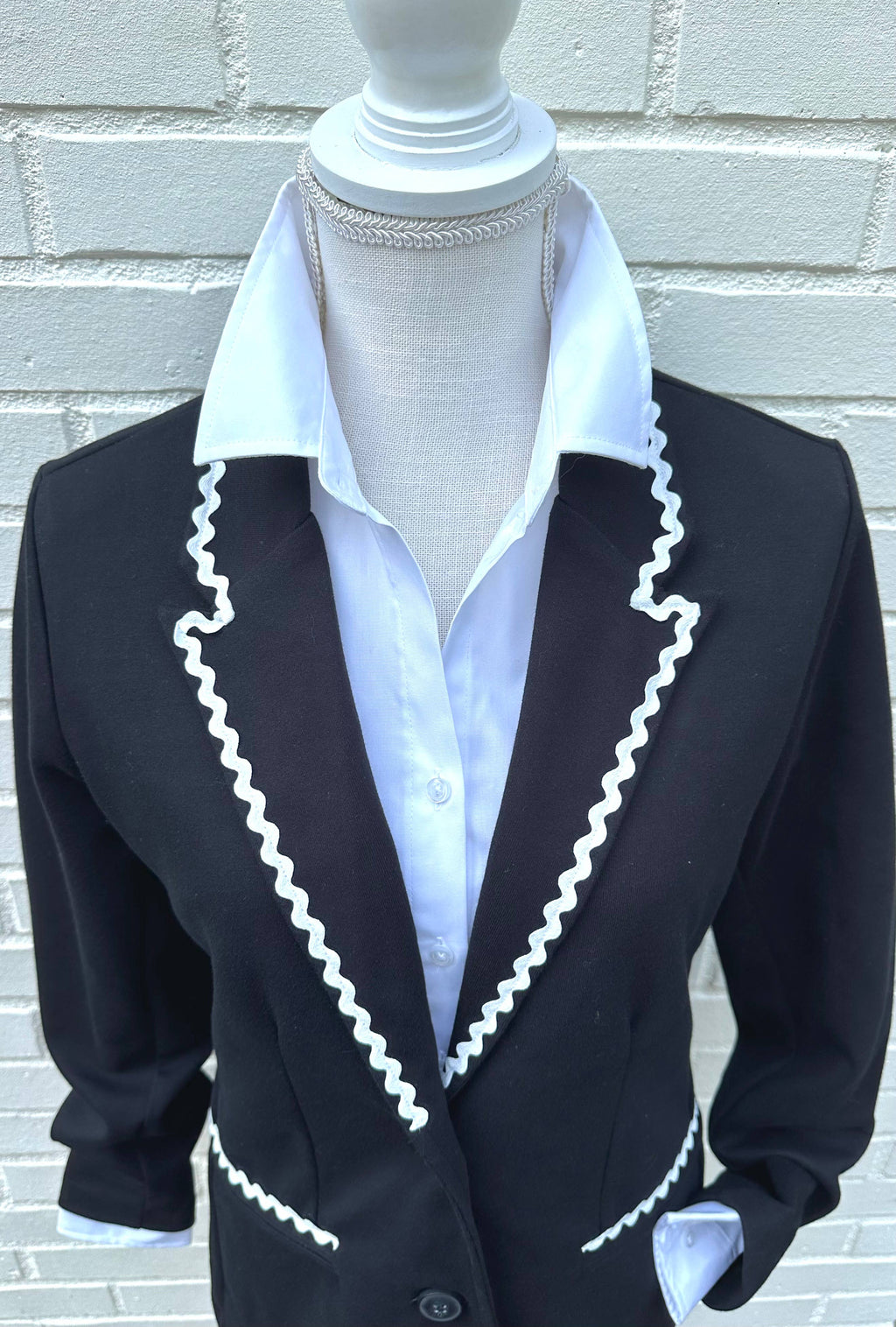 Dolly Ric Rac Knit Blazer