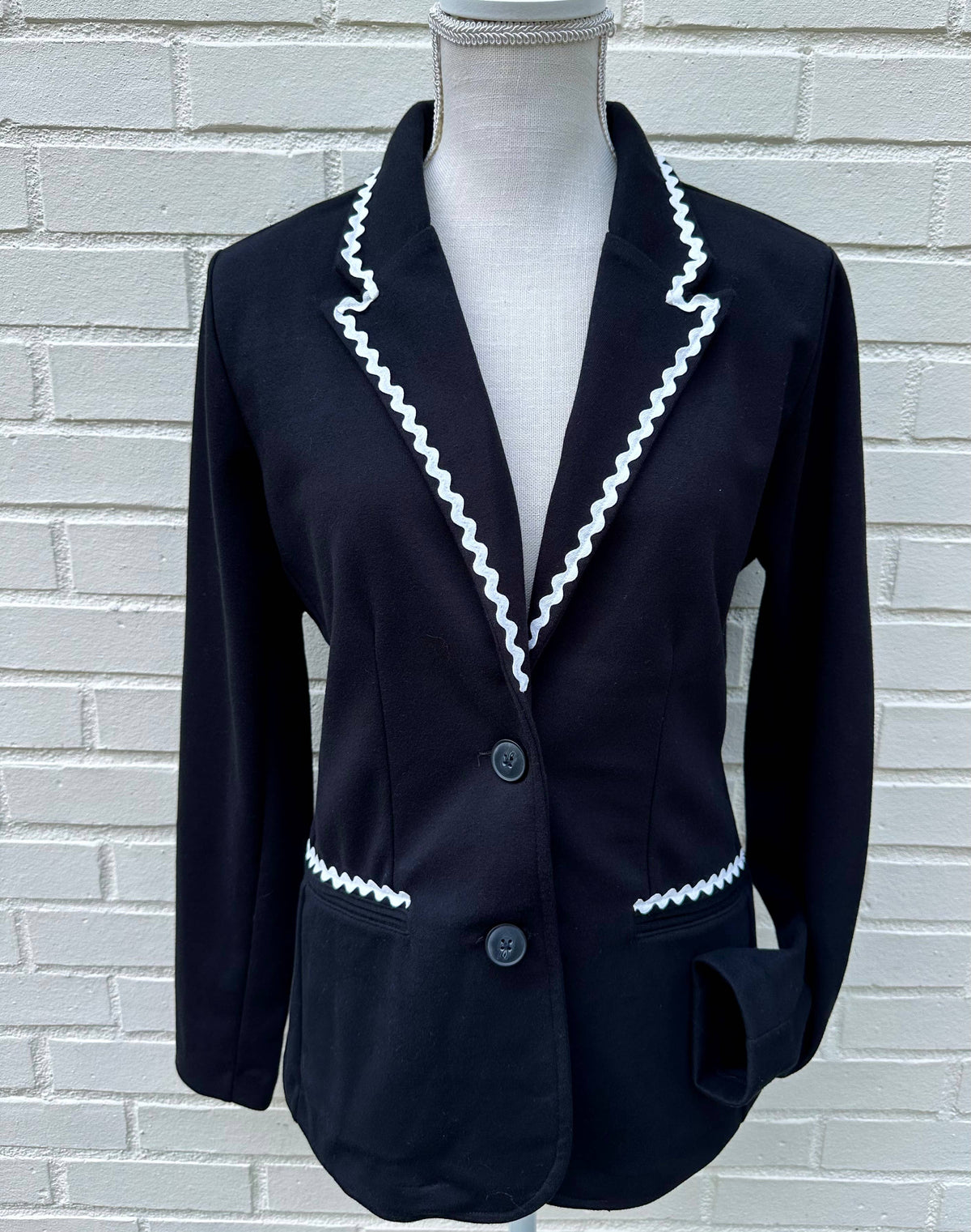 Dolly Ric Rac Knit Blazer