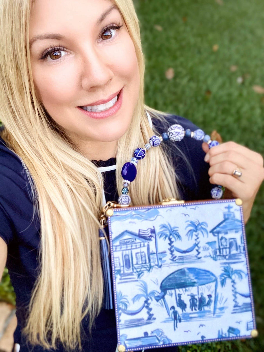 Darling and Company - Pawley's Toile Blue Bag