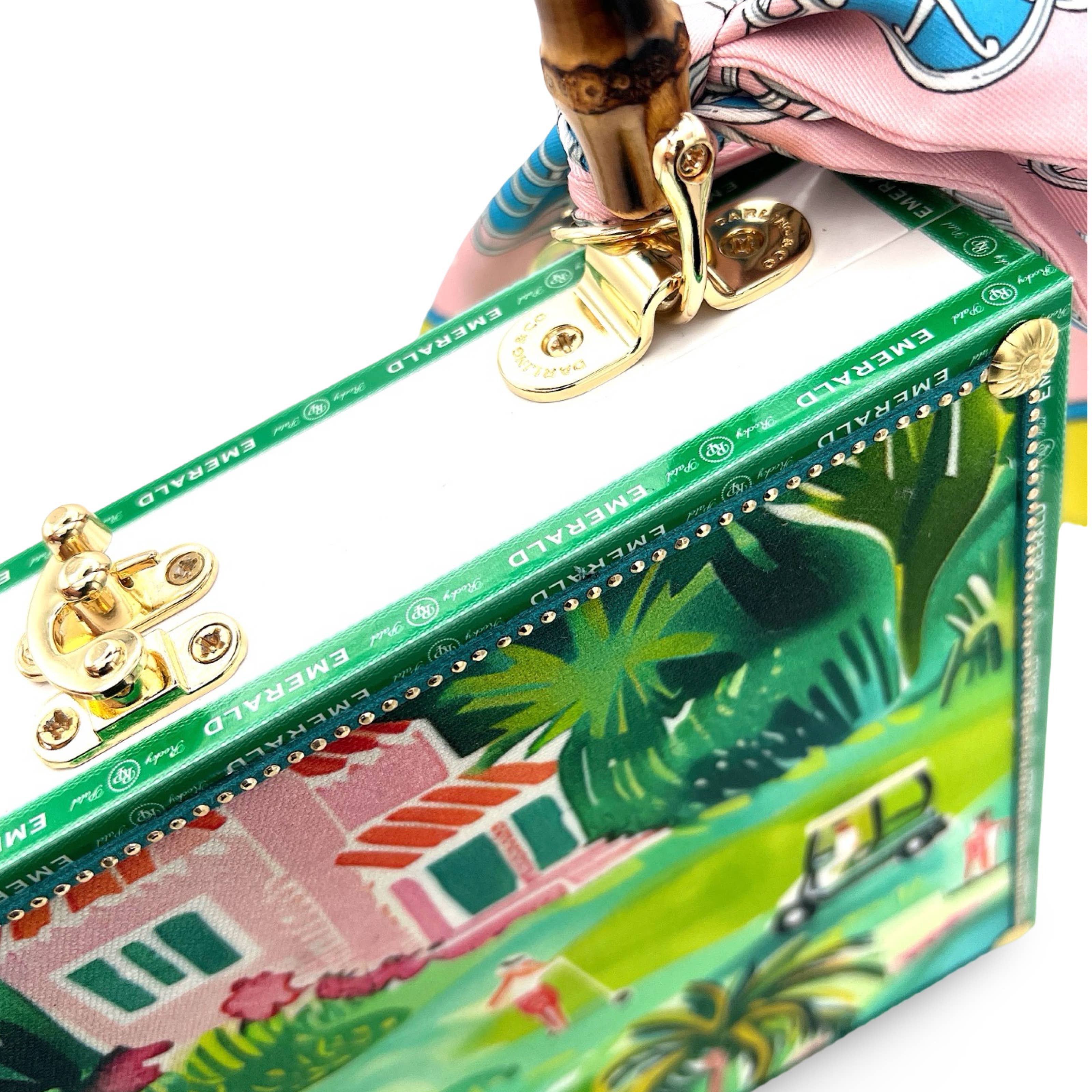 Paradise on the Green Bag