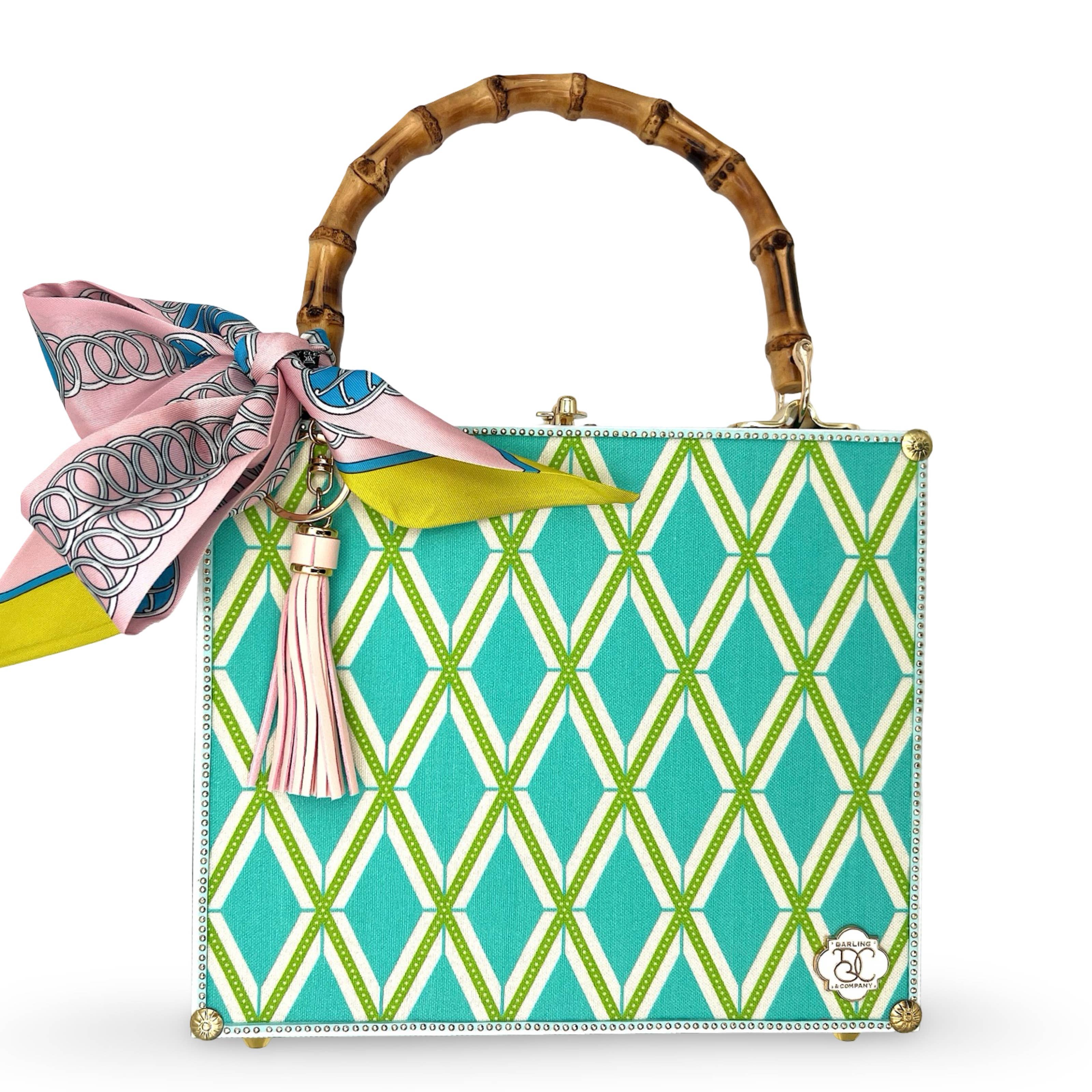 Paradise on the Green Bag