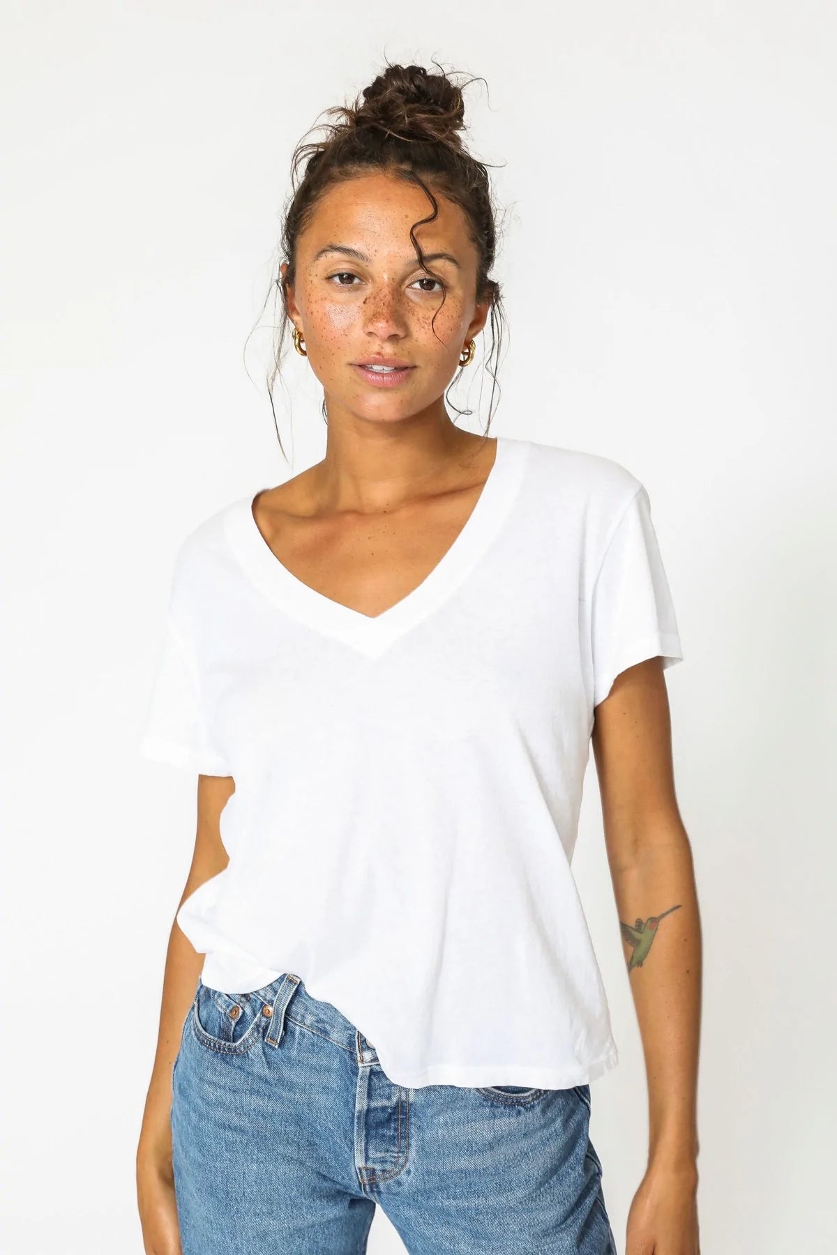 Basic V-Neck Tee