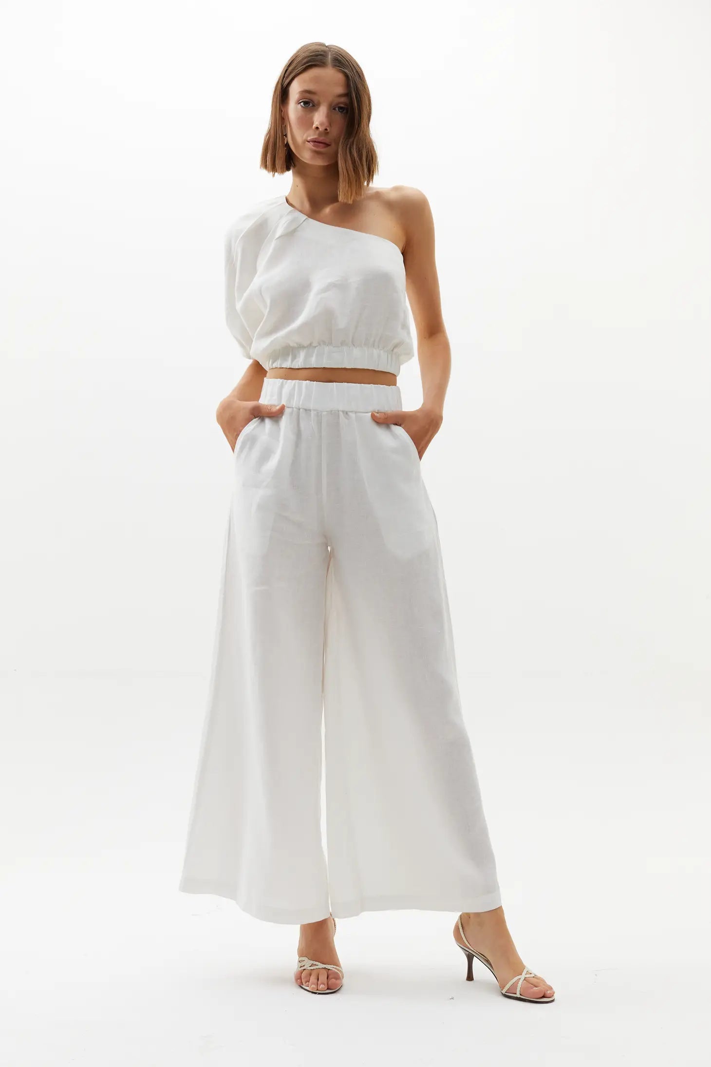 Cape Linen Pants in White